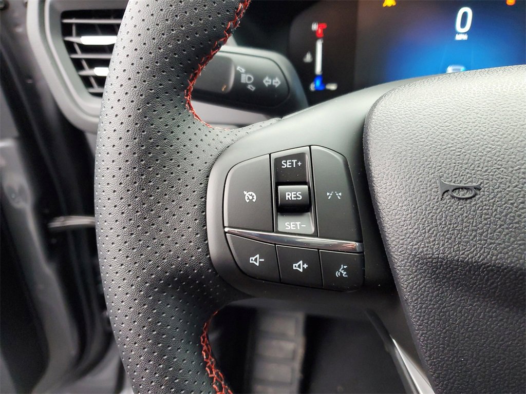 New 2026 Ford Escape ST-Line Select w/ Equipment Group 401A image 11