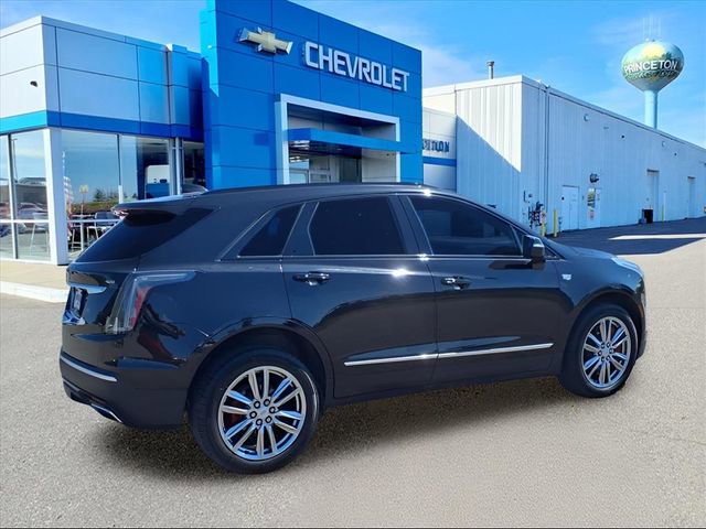 Used 2022 Cadillac XT5 Sportv image 3