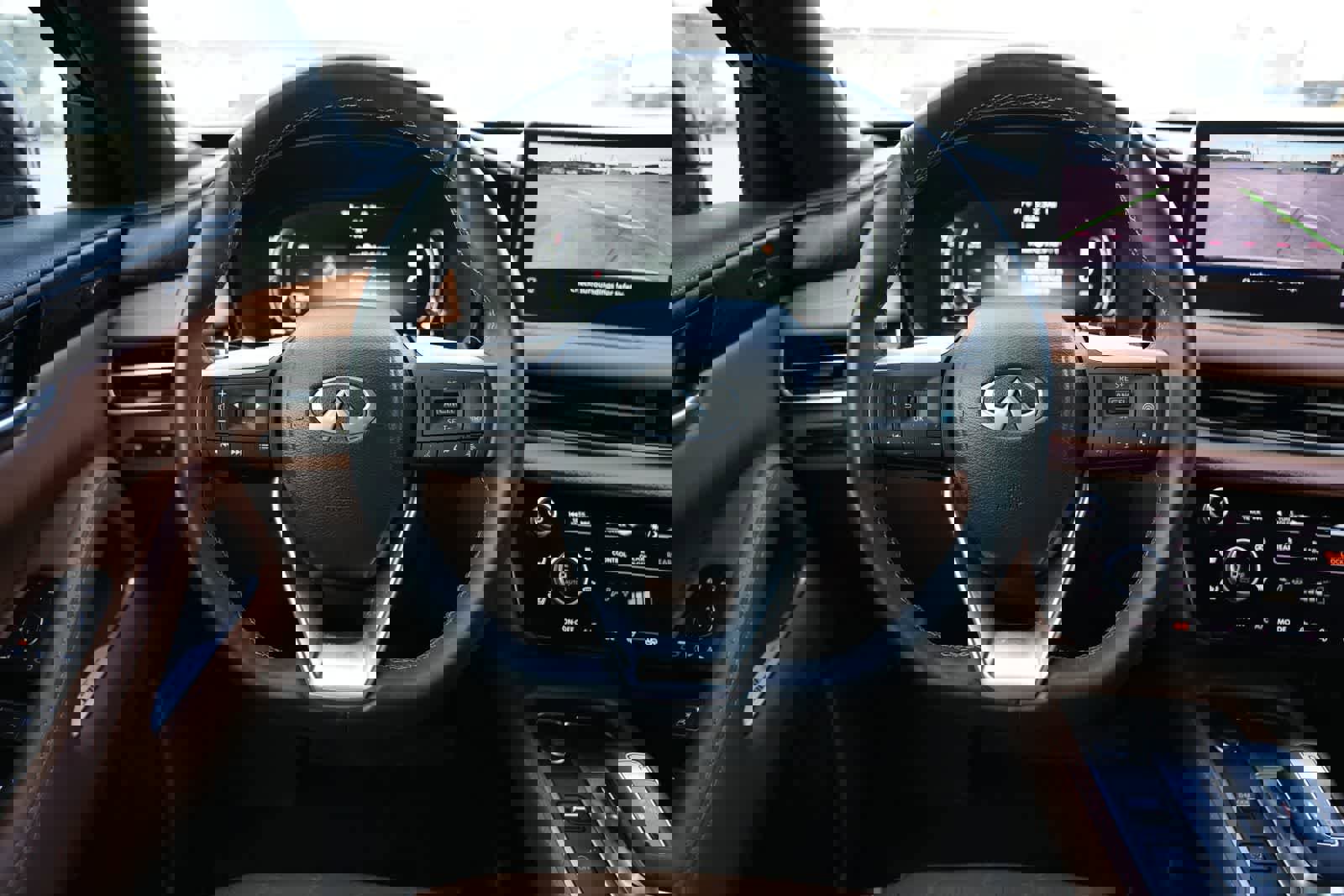 Certified 2024 INFINITI QX60 Autograph w/ Cargo Package image 8