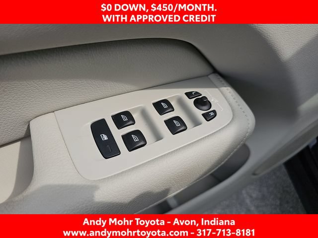 Used 2022 Volvo XC60 B5 Momentum w/ Climate Package AWD/4WD image 12