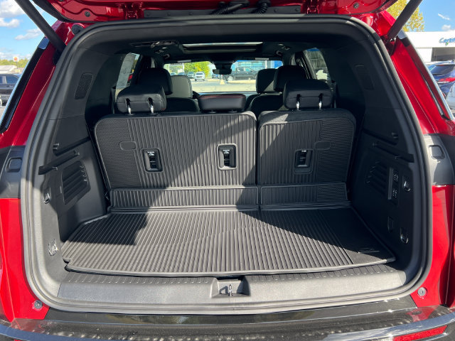 New 2027 Chevrolet Traverse RS w/ LPO, Floor Liner Package AWD/4WD image 41