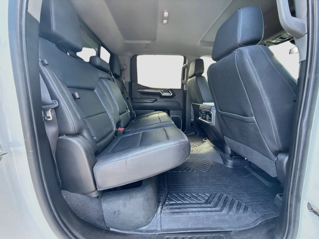 Used 2024 Chevrolet Silverado 1500 LTZ AWD/4WD image 30