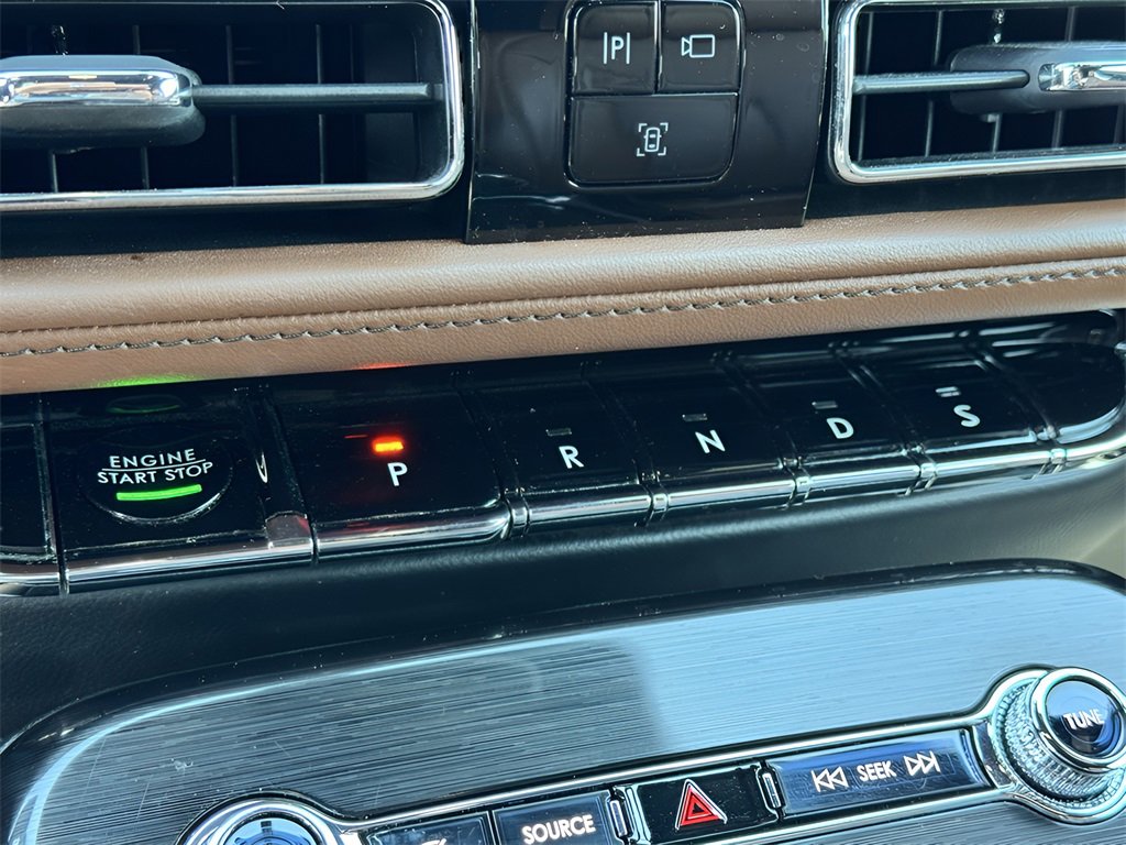 Used 2022 Lincoln Nautilus Reserve w/ Equipment Group 201A image 35