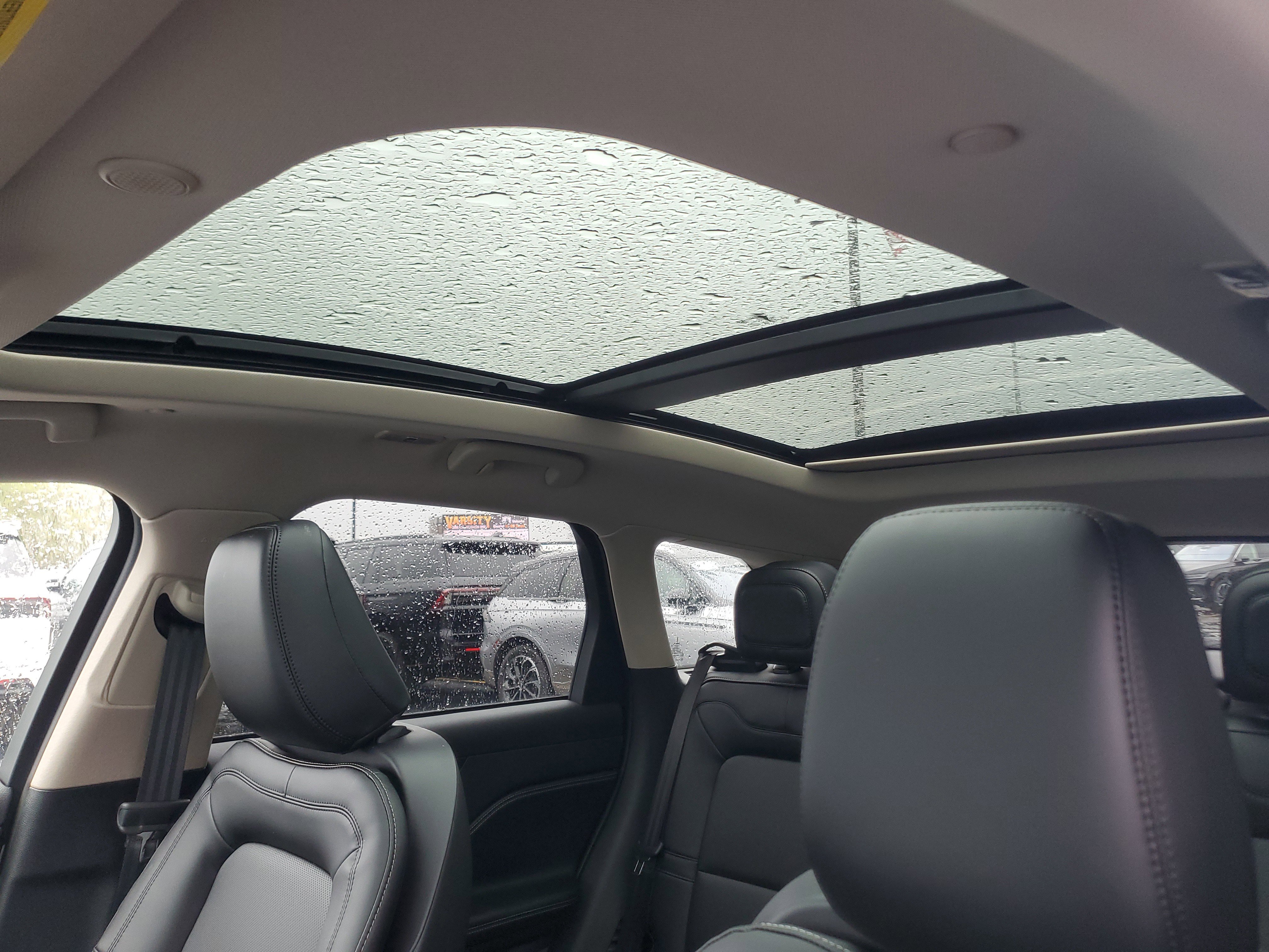 New 2026 Lincoln Corsair Premiere image 10