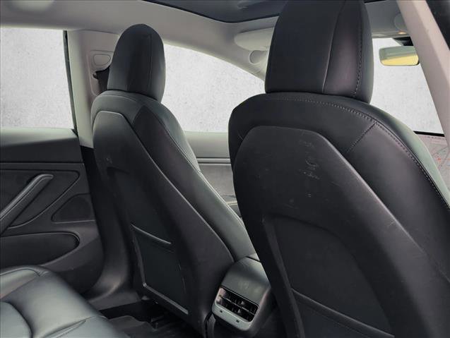 Used 2019 Tesla Model 3 Mid Range image 18