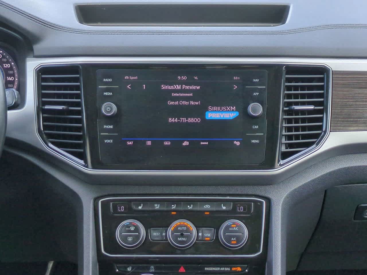Used 2019 Volkswagen Atlas SEL AWD/4WD image 18