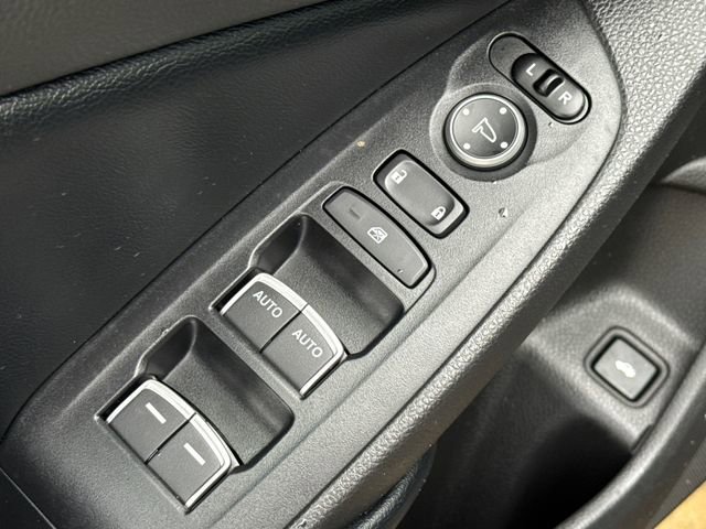 Used 2018 Honda Accord Sport image 19