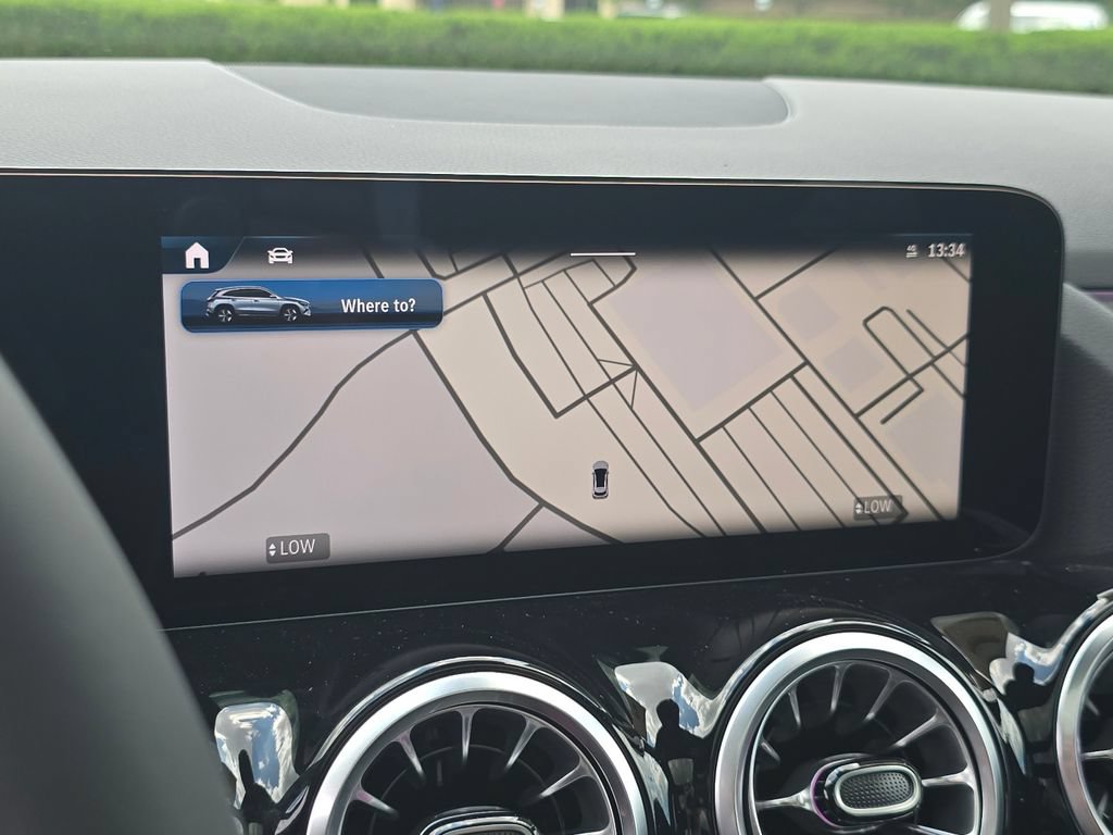 New 2026 Mercedes-Benz GLA 250 4MATIC image 4