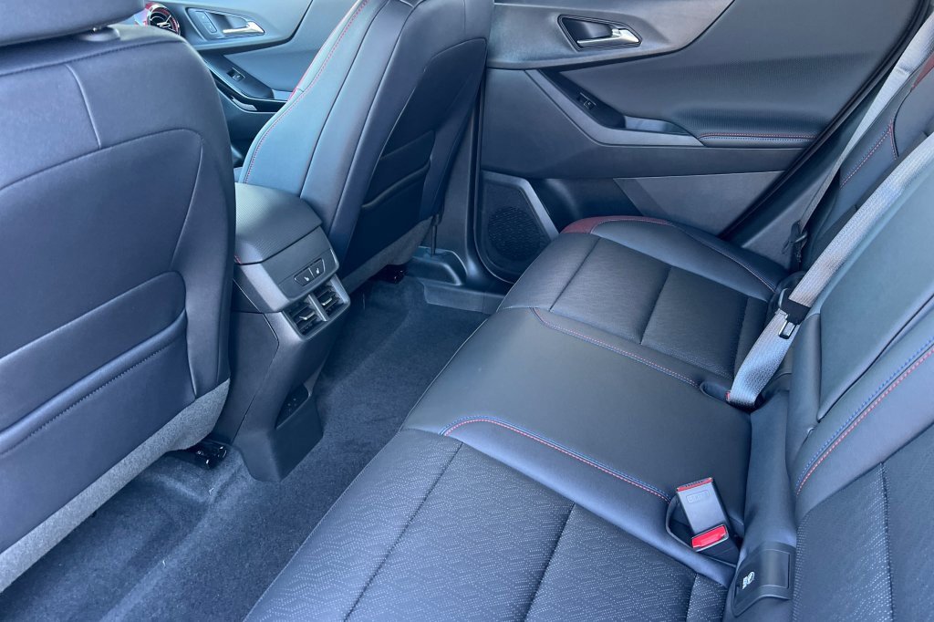 New 2026 Chevrolet Equinox RS w/ Convenience Package III image 9