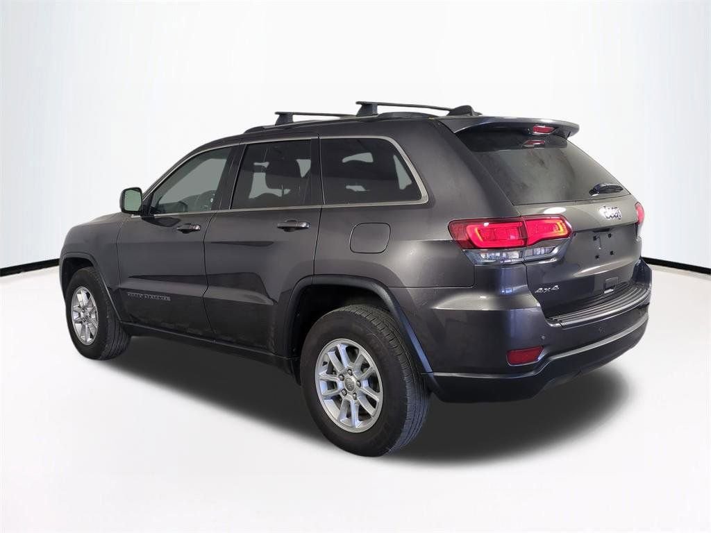 Used 2020 Jeep Grand Cherokee Laredo image 7