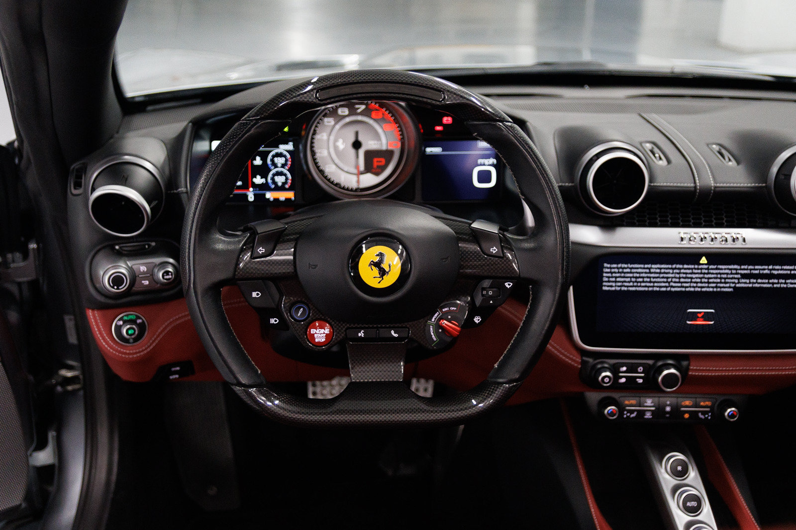 Used 2019 Ferrari Portofino RWD image 34