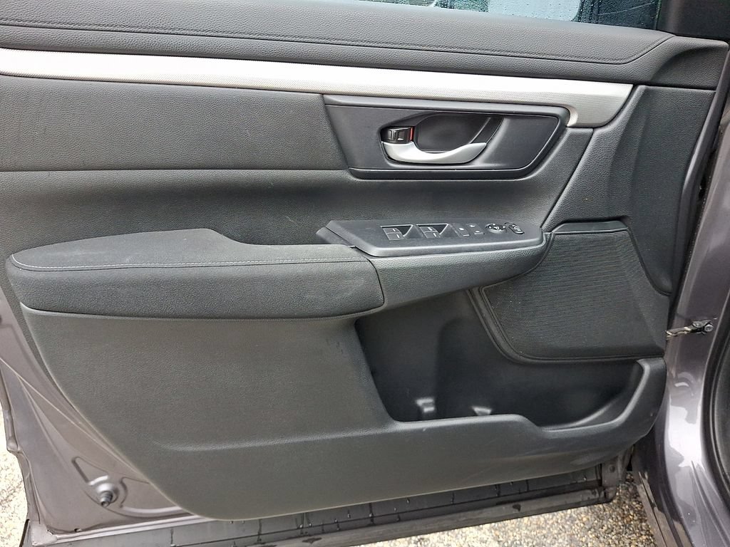 Used 2018 Honda CR-V LX image 12