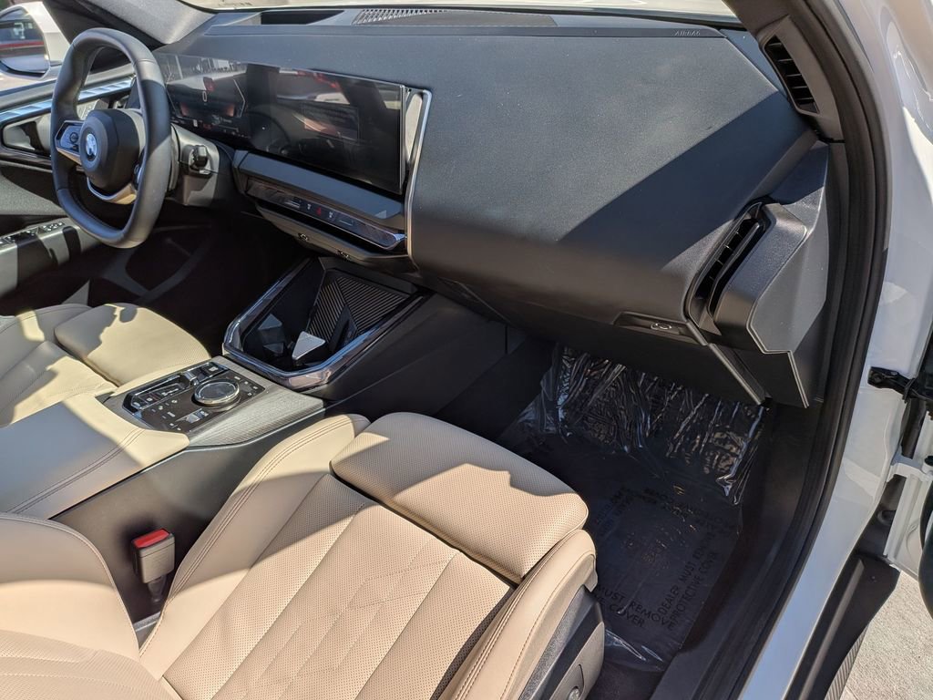 Used 2025 BMW X3 xDrive30i w/ Premium Package image 8