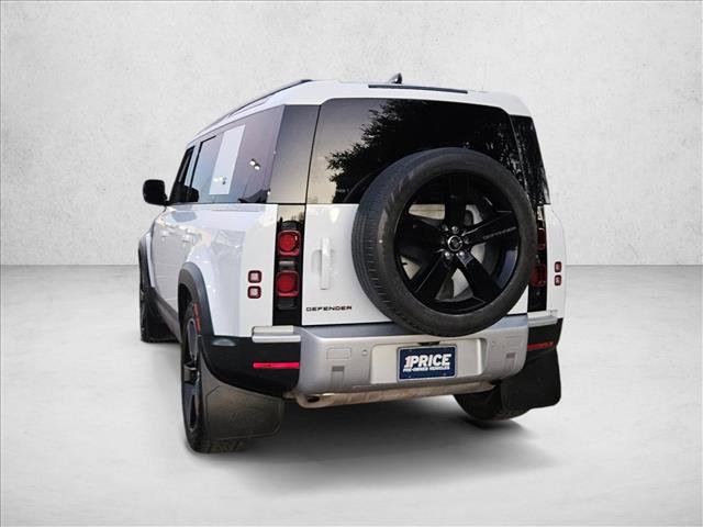 Used 2022 Land Rover Defender 110 S image 7