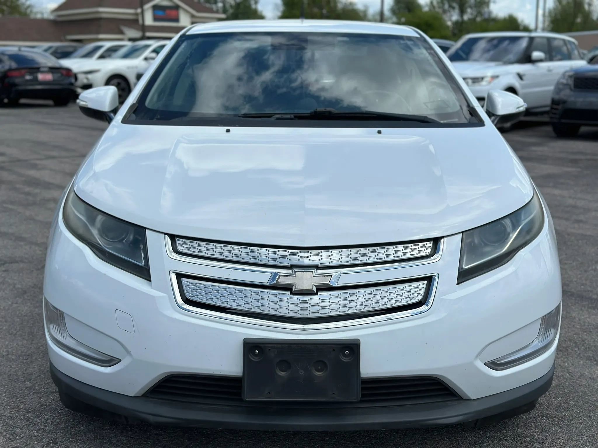 Used 2014 Chevrolet Volt FWD image 3