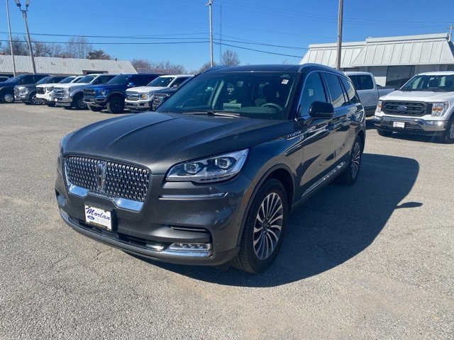 Used 2020 Lincoln Aviator Reserve w/ Equipment Group 201A image 2