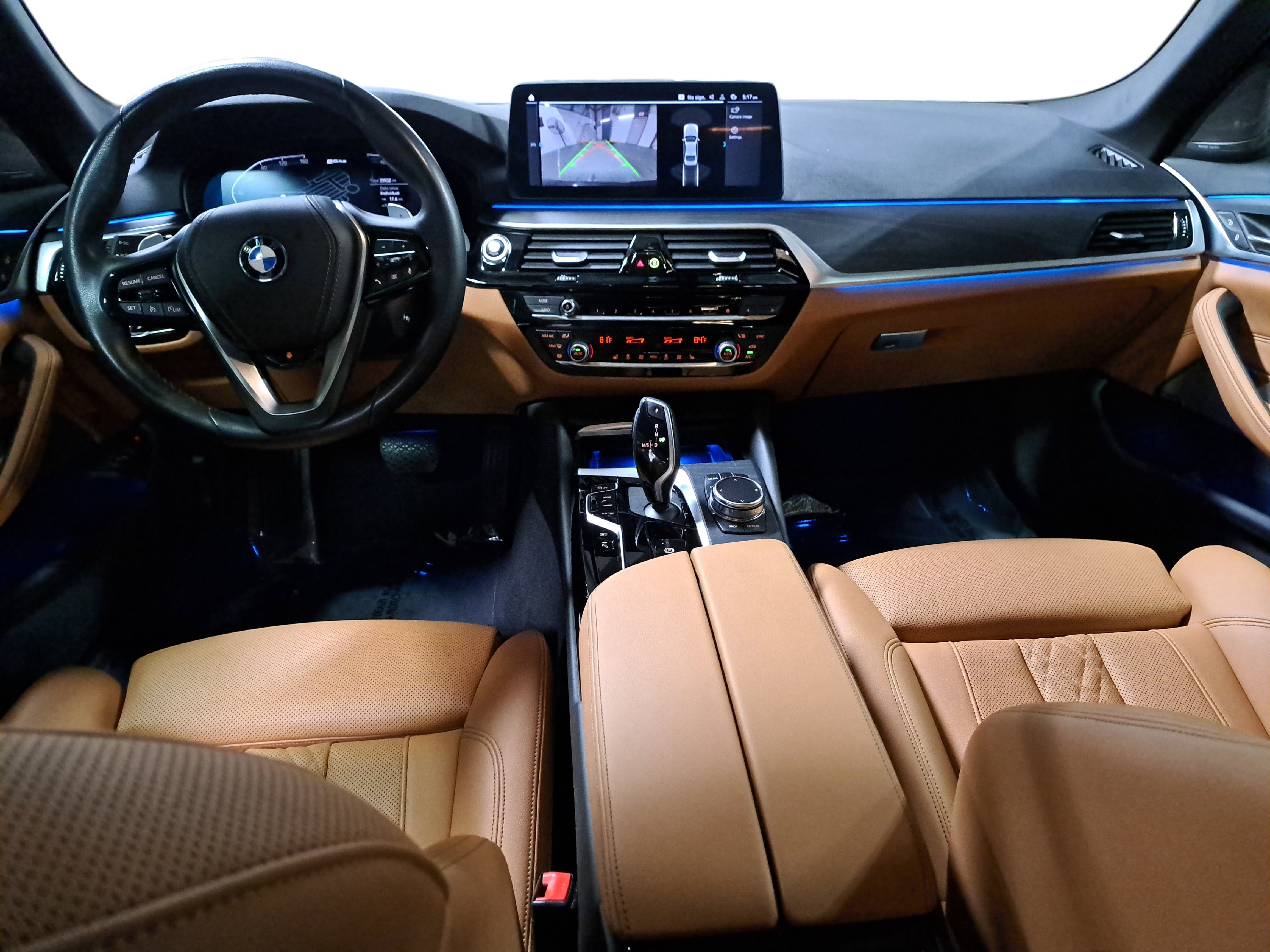 Certified 2023 BMW 530e w/ Premium Package image 9