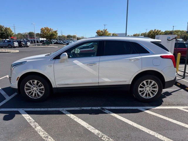 Used 2018 Cadillac XT5 AWD image 6