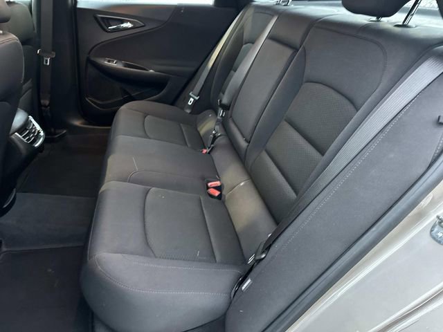 Used 2023 Chevrolet Malibu LT FWD image 11