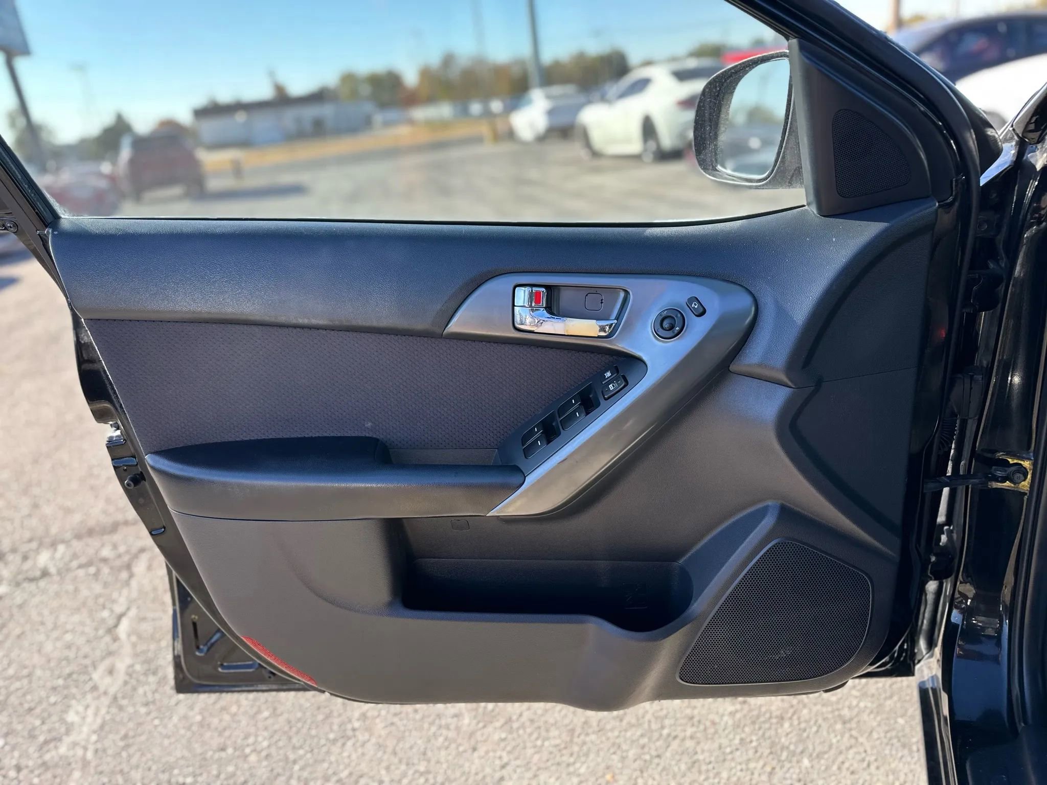 Used 2013 Kia Forte EX image 18