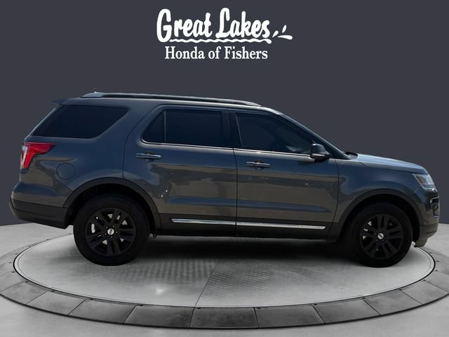 Used 2019 Ford Explorer XLT w/ Equipment Group 202A AWD/4WD image 6