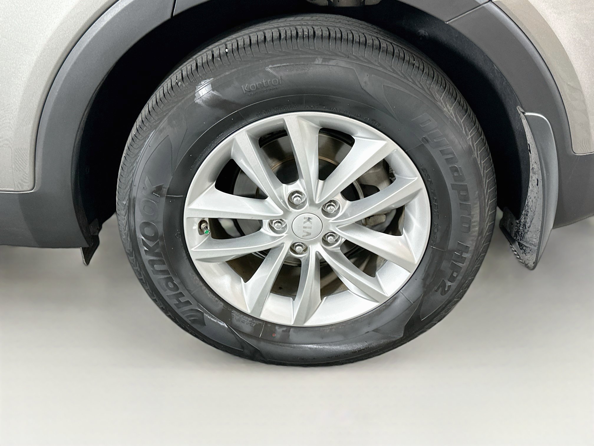 Used 2016 Kia Sorento FWD w/ LX Convenience Package image 11
