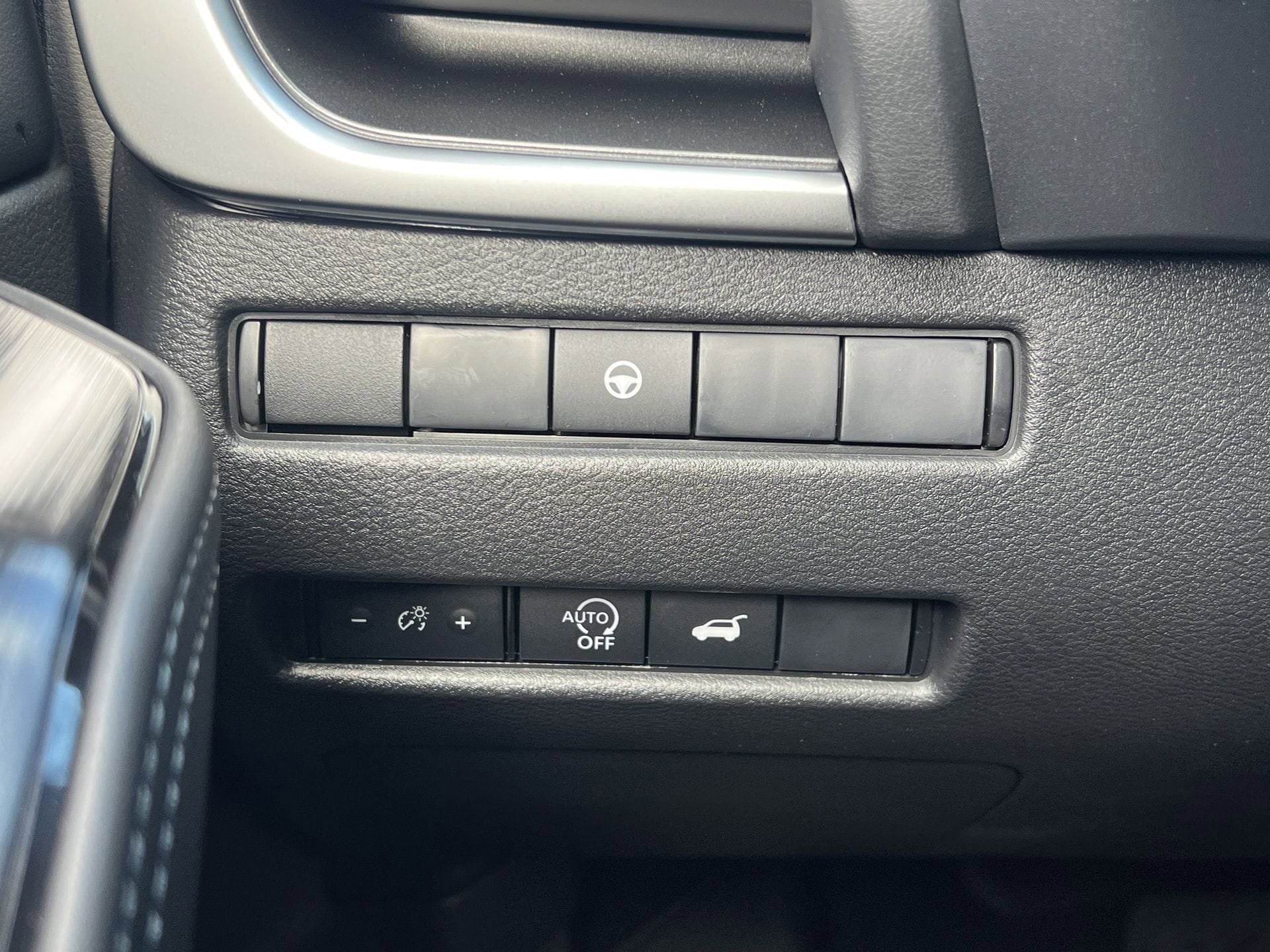 New 2026 Nissan Rogue SV FWD image 12