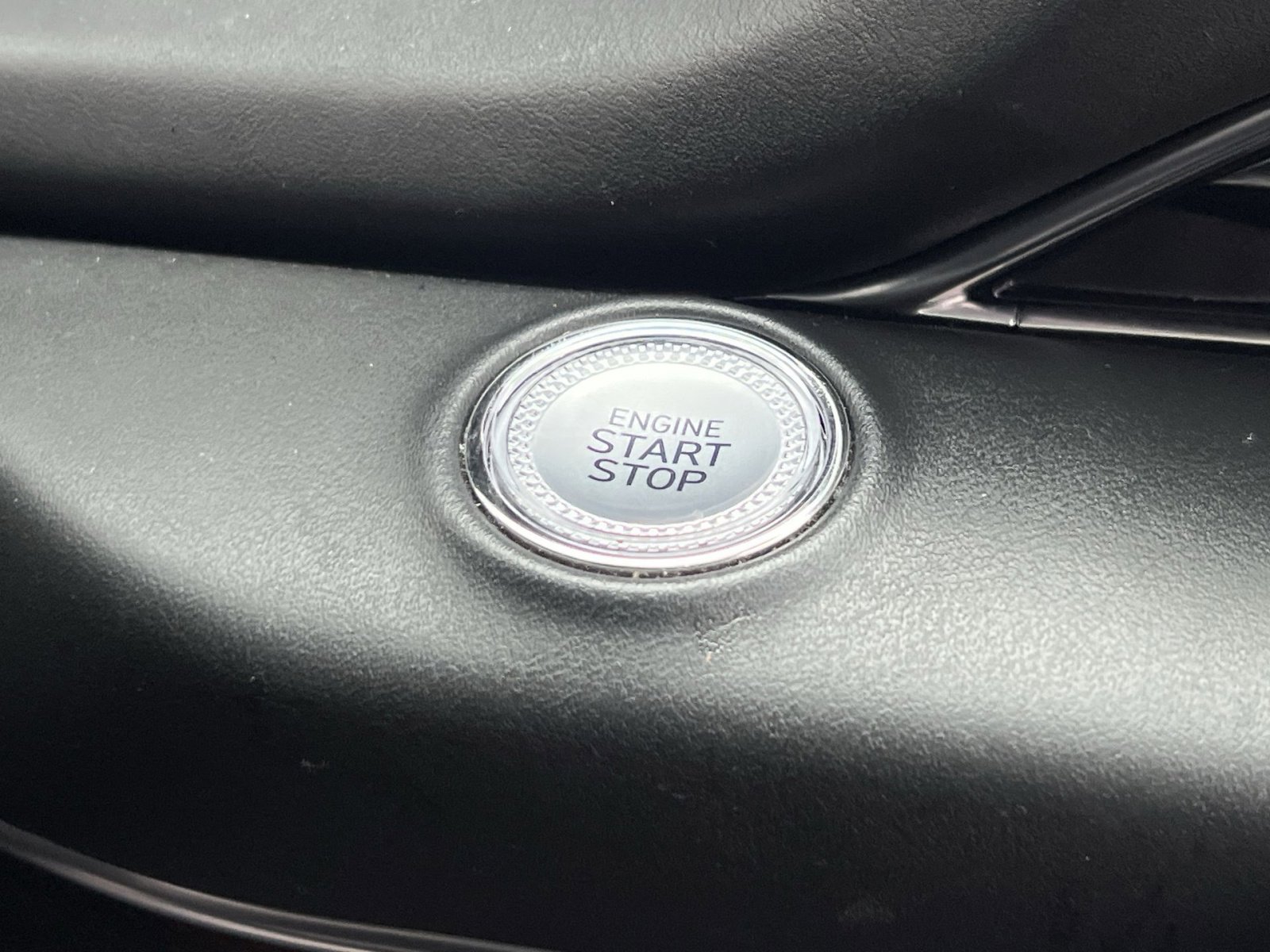 Used 2024 Genesis GV80 3.5T AWD/4WD image 31