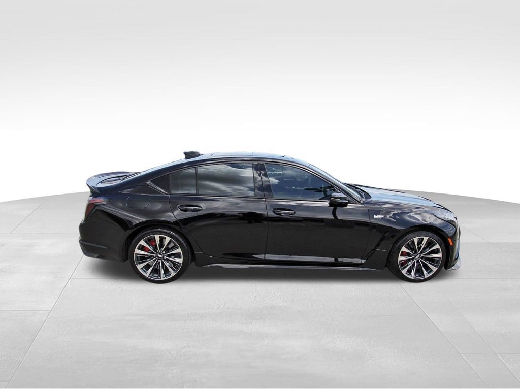 New 2026 Cadillac CT5 V Blackwing w/ Carbon Fiber 2 Package RWD image 5