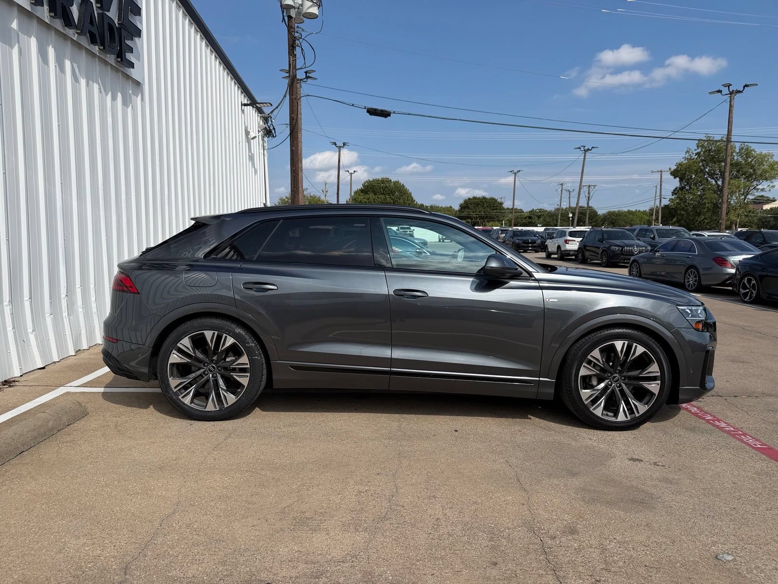 Used 2025 Audi Q8 Prestige w/ Prestige Package AWD/4WD image 8