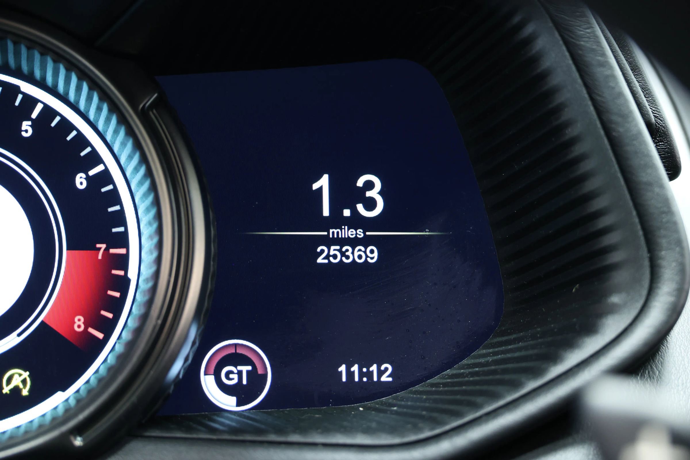 Used 2018 Aston Martin DB11 V12 image 28