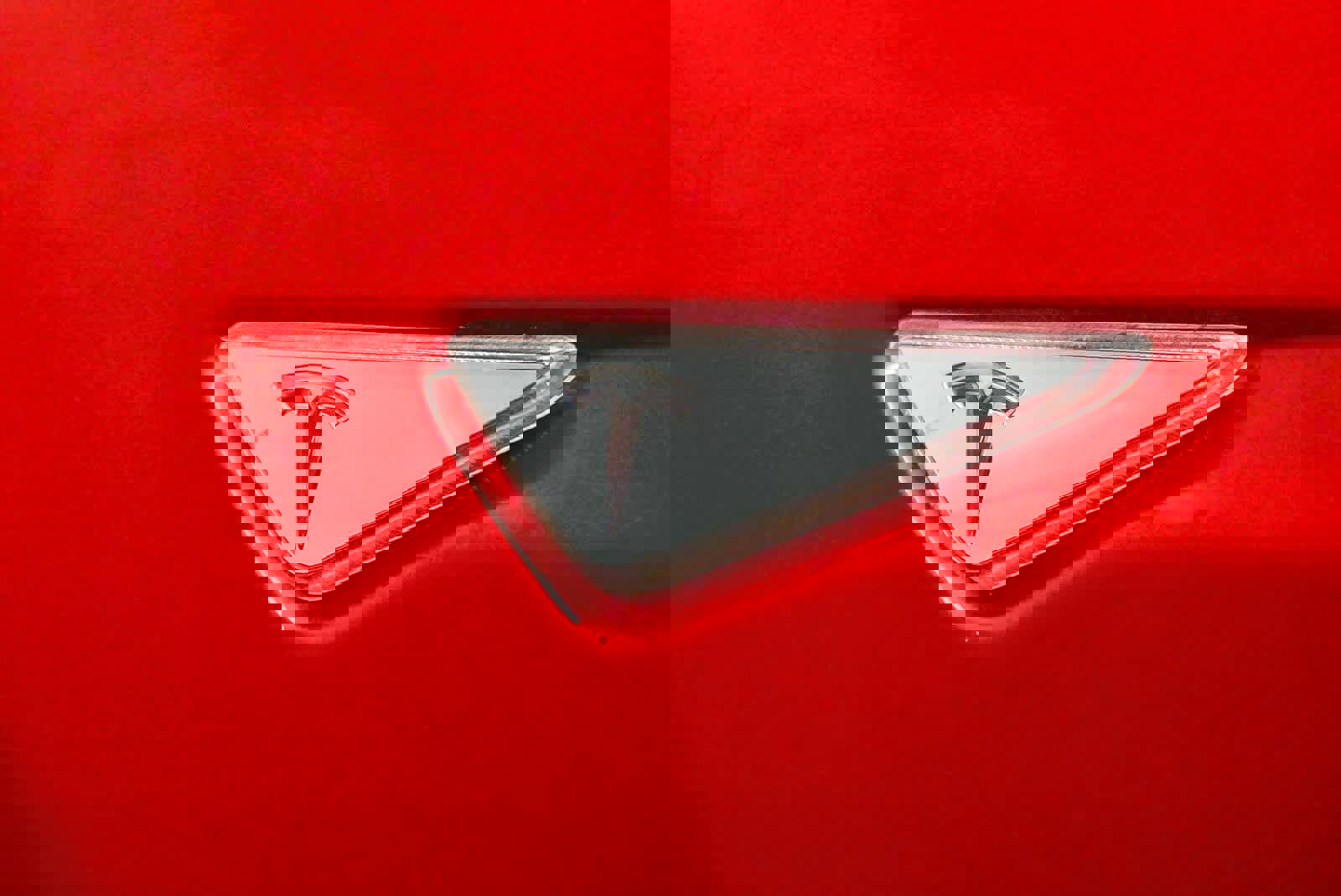 Used 2016 Tesla Model S 90D image 13