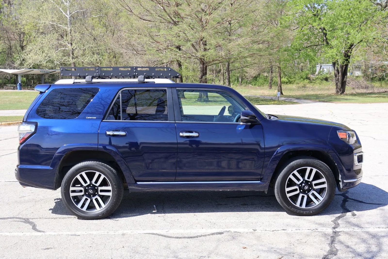 Used 2017 Toyota 4Runner Limited w/ Convenience Package image 4