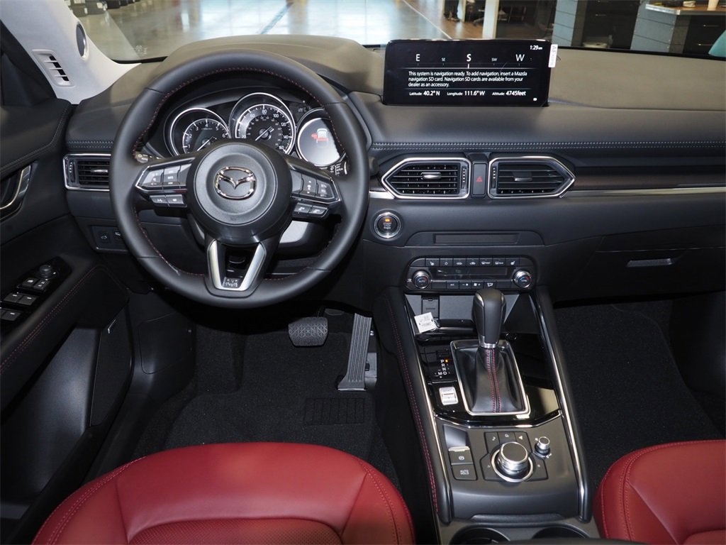 New 2025 MAZDA CX-5 Carbon Edition image 6