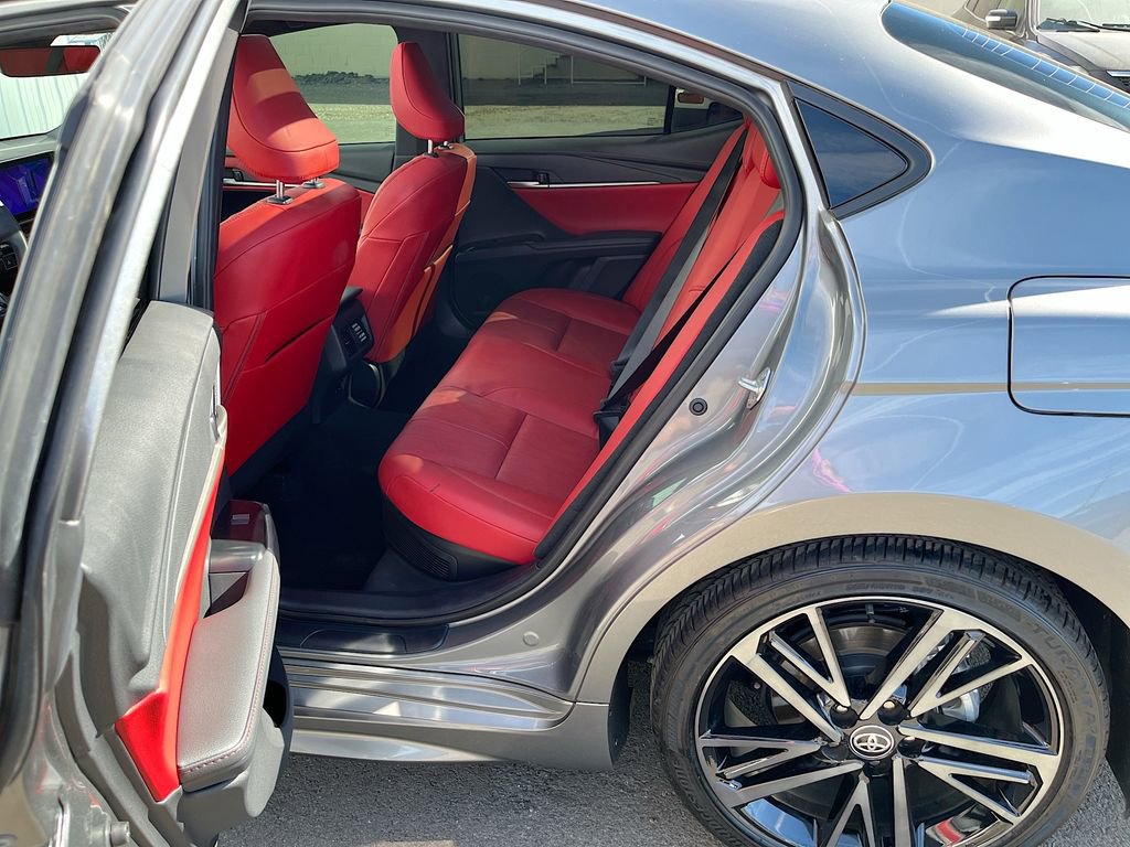 Used 2025 Toyota Camry XSE image 26