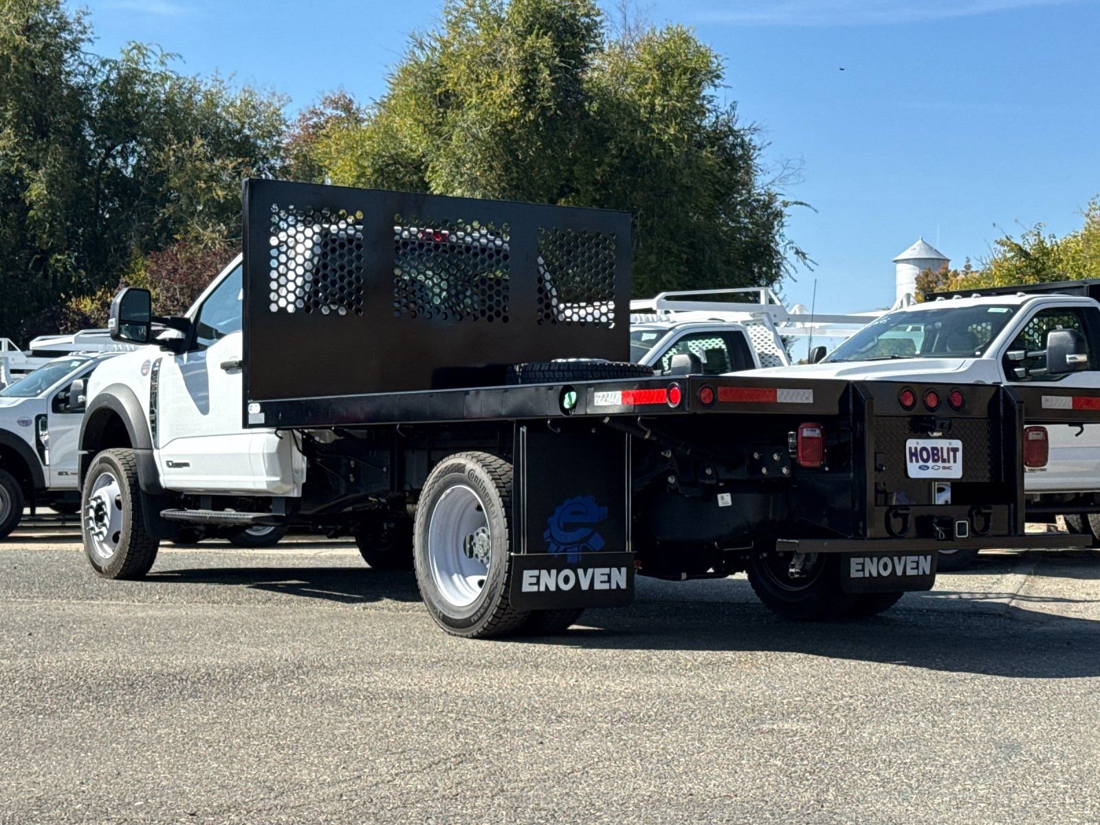 New 2024 Ford F550 4x4 Regular Cab Super Duty image 5