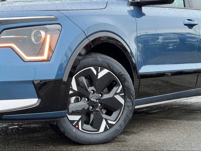 New 2026 Kia Niro Wind FWD image 2