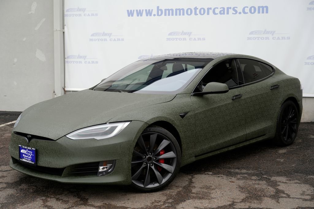 Used 2020 Tesla Model S Performance image 2