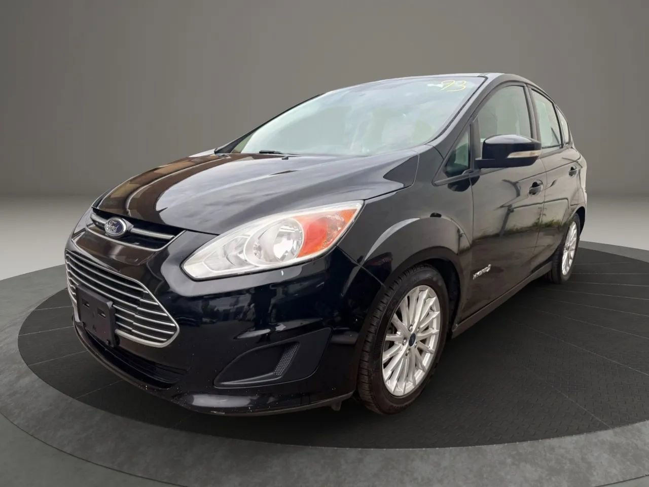 Used 2016 Ford C-MAX SE w/ Interior Protection Package