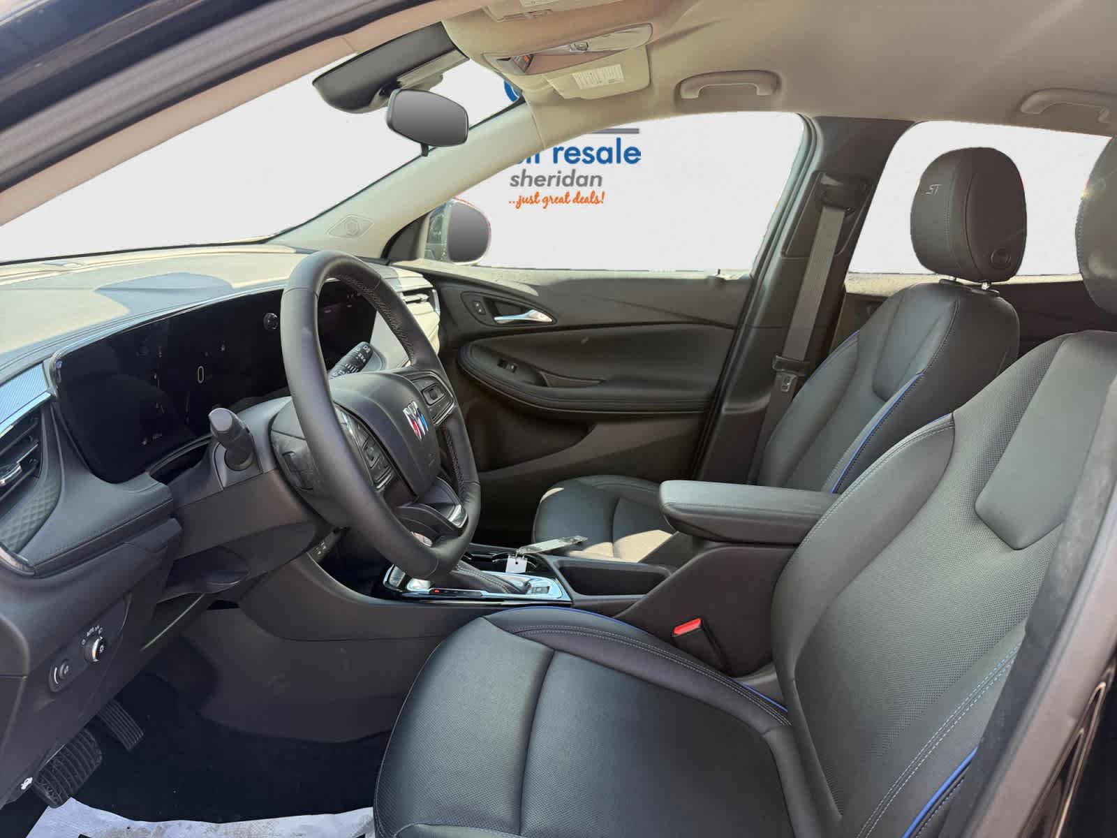 Used 2025 Buick Encore GX Sport Touring w/ Comfort Package FWD image 11