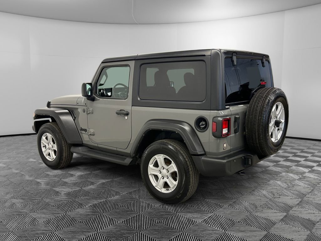 Used 2022 Jeep Wrangler Sport S image 3