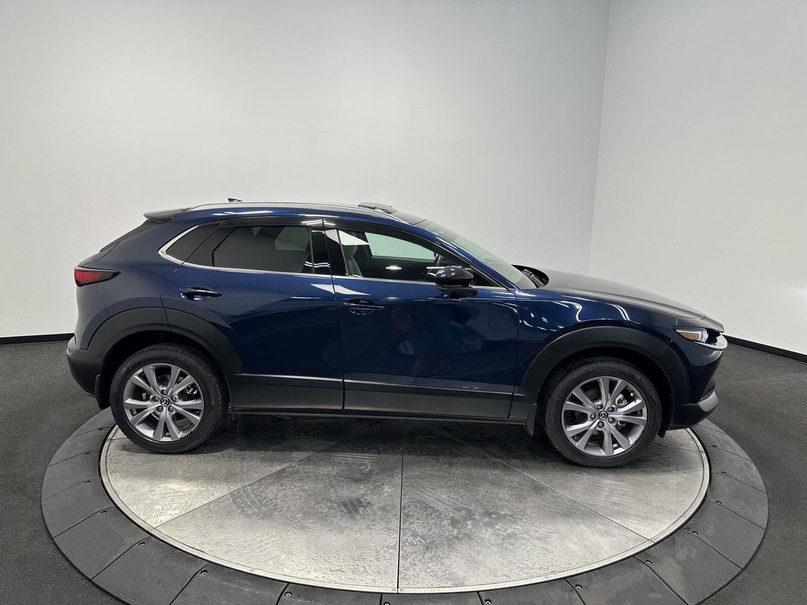 Used 2022 MAZDA CX-30 2.5 Turbo w/ Premium Plus Pkg image 8