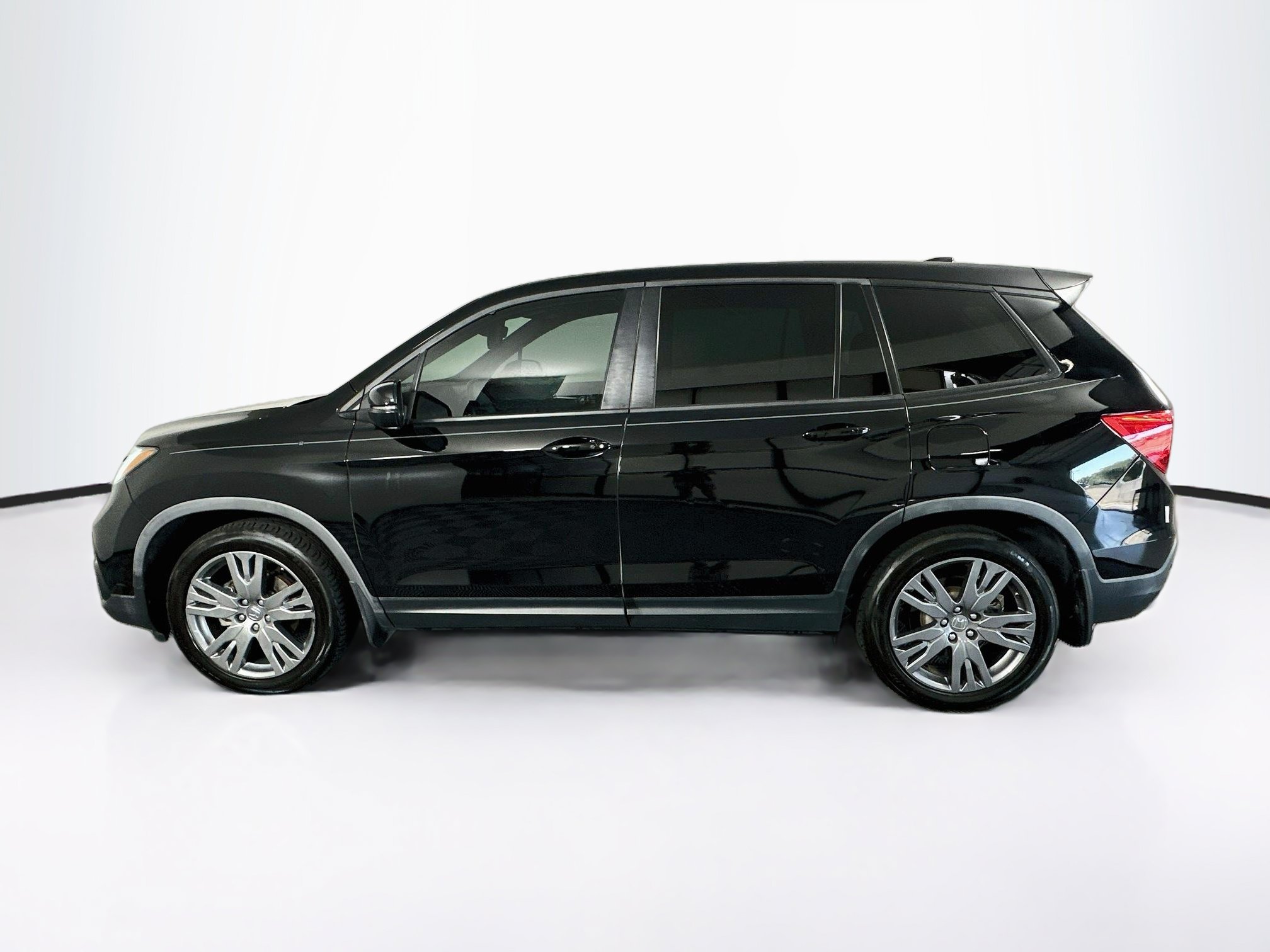 Used 2019 Honda Passport EX-L image 4