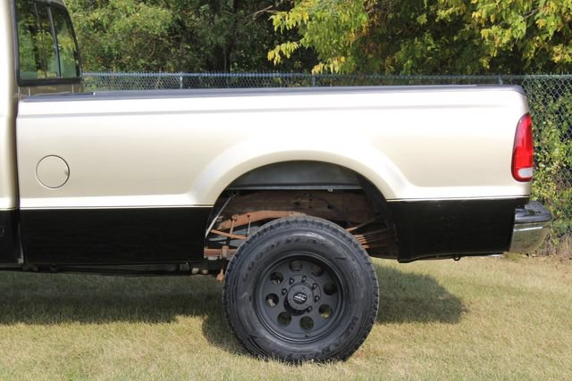 Used 2000 Ford F350 Lariat AWD/4WD image 4