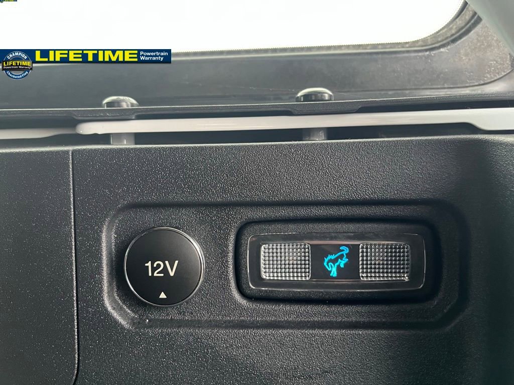 Used 2023 Ford Bronco Outer Banks w/ Sasquatch Package image 12