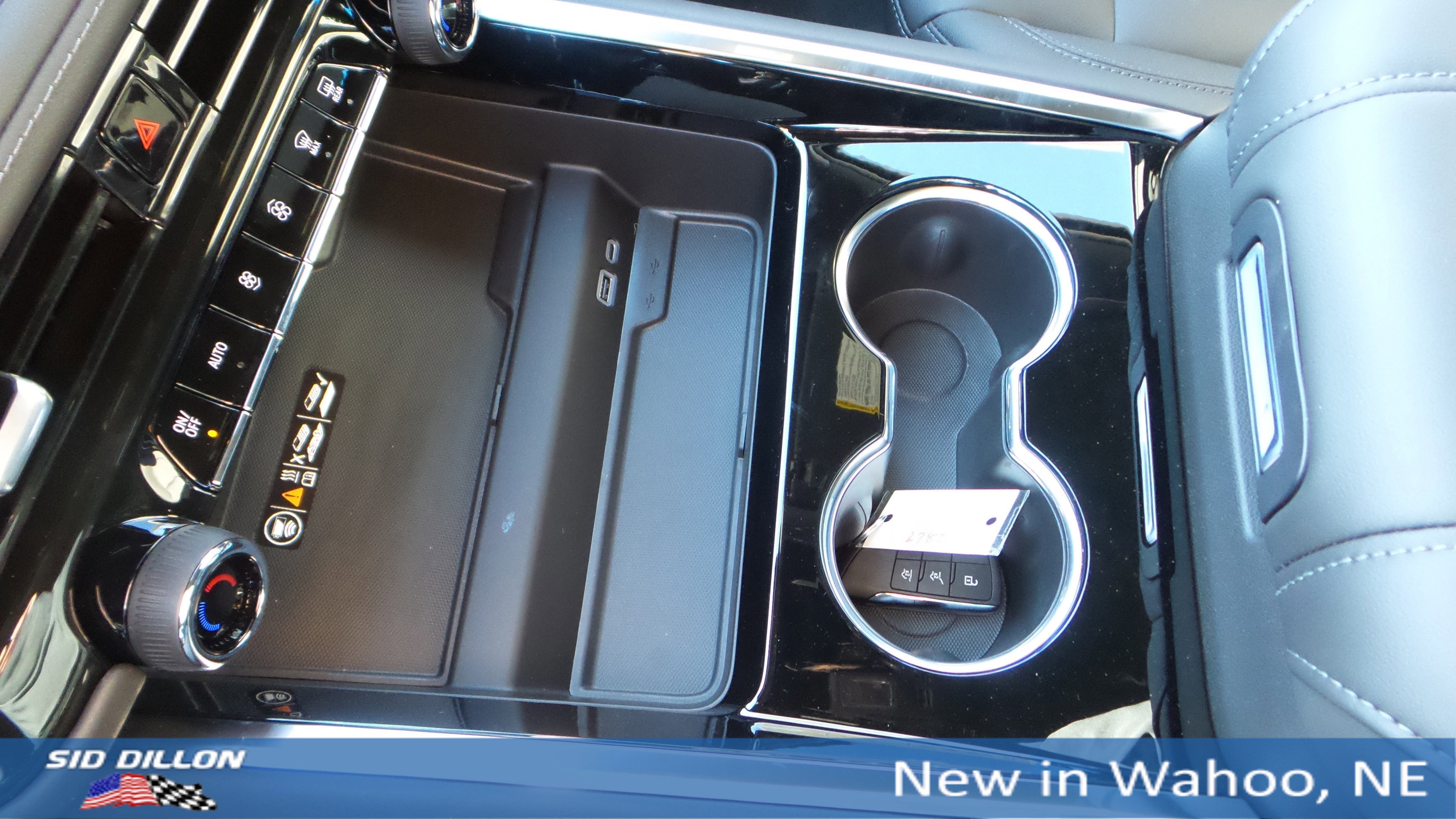 New 2026 Chevrolet Suburban LT w/ Comfort Package image 17