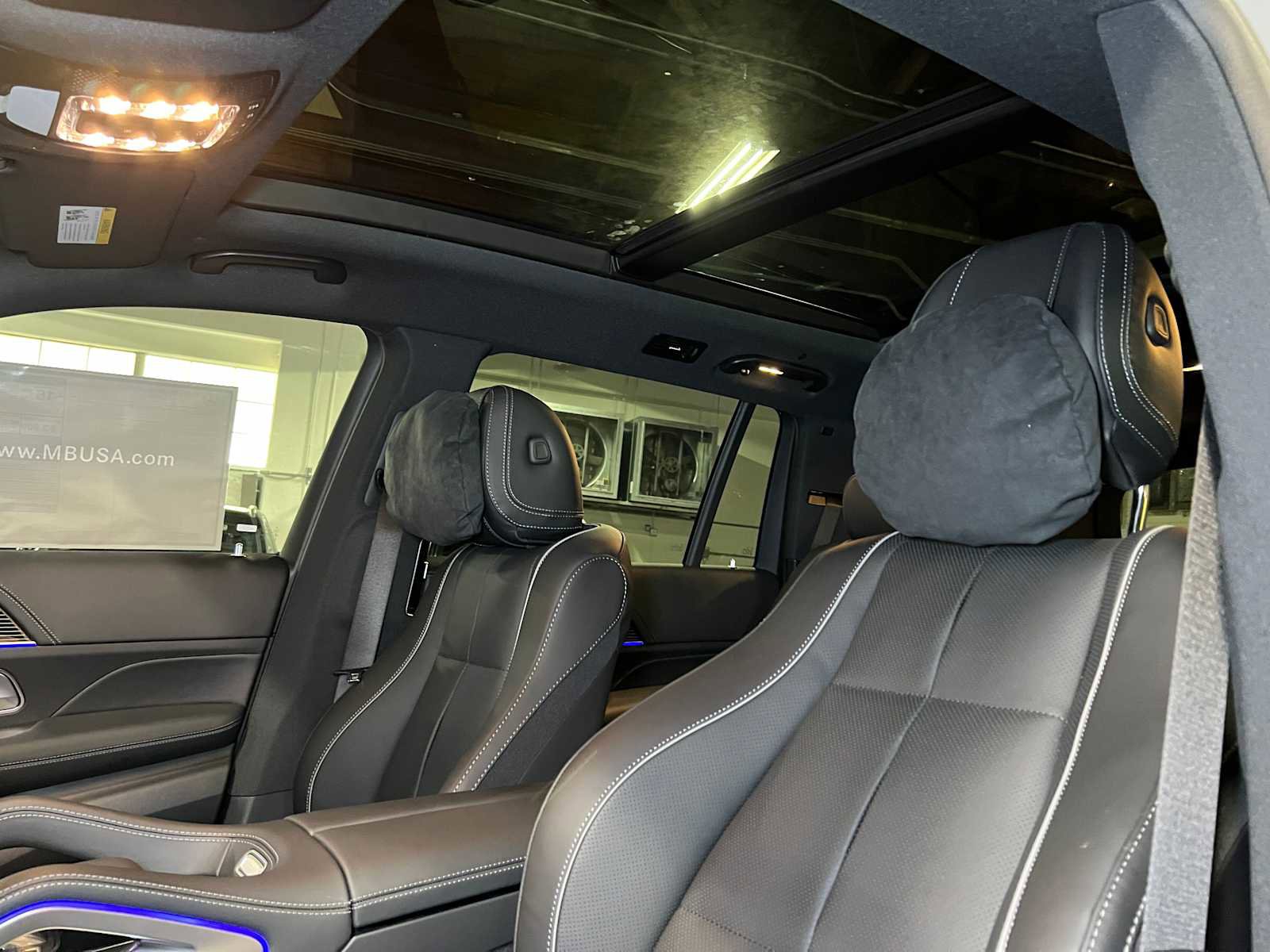 New 2026 Mercedes-Benz GLS 580 4MATIC image 21