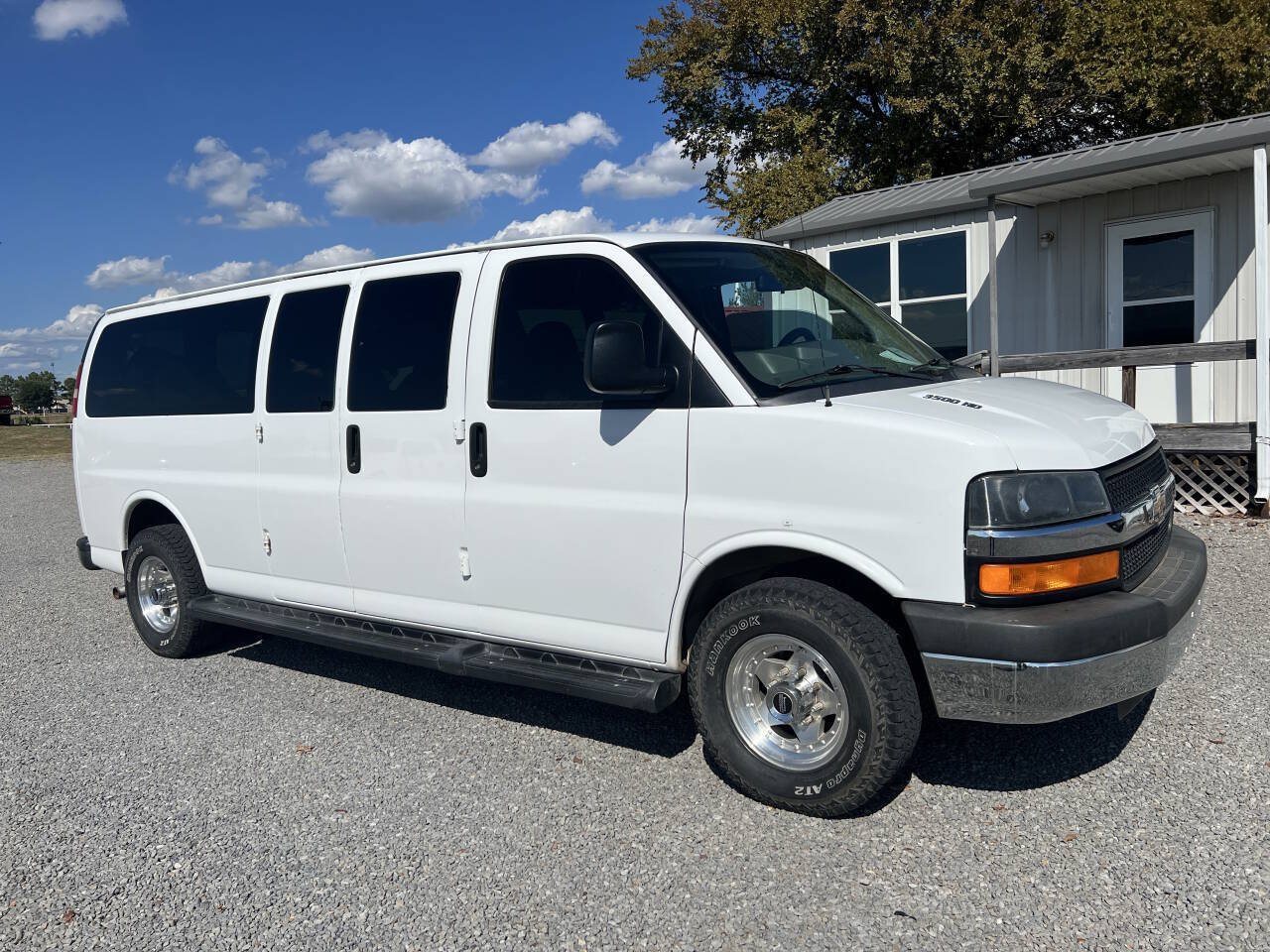 Used 2015 Chevrolet Express 3500 LT w/ LT Preferred Equipment Group RWD image 1