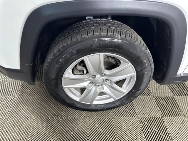 Used 2022 Jeep Compass Latitude w/ Convenience Group AWD/4WD image 10