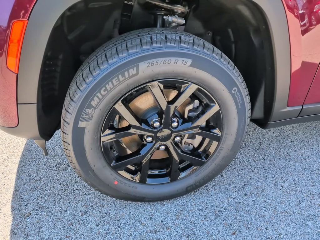 New 2026 Jeep Grand Cherokee L 4WD image 17